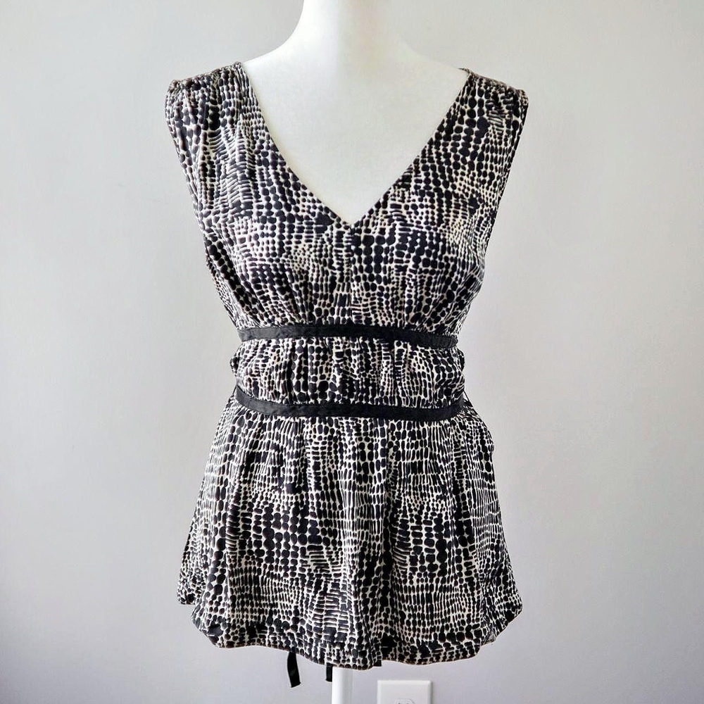 LIMITED Y2K Silk Black and White Women's Top